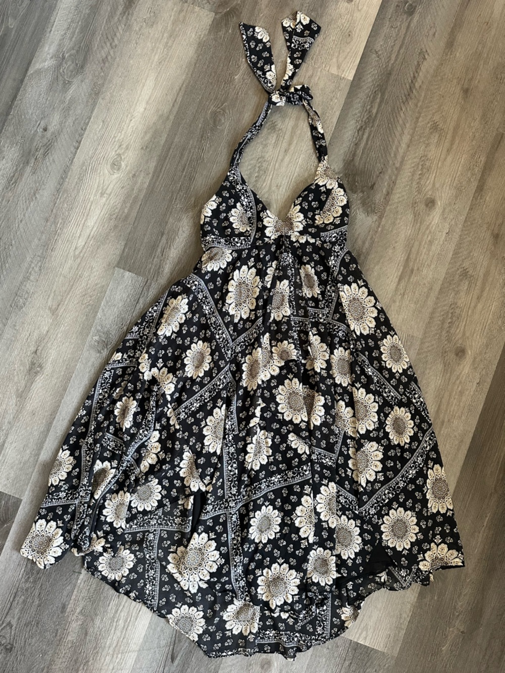 Dressbarn Sunflower Halter Maxi Dress